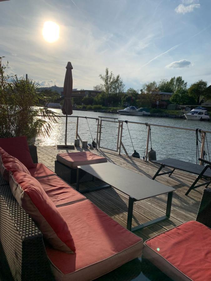 Waterside Living - Hausboot Linz Hotel Buitenkant foto